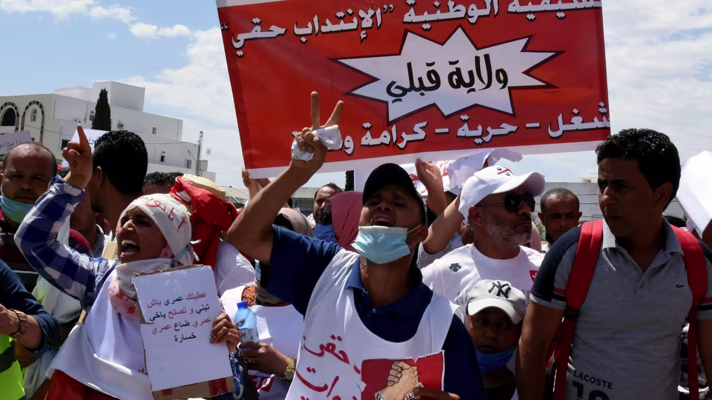 Financial Times article on work sharing and mental health